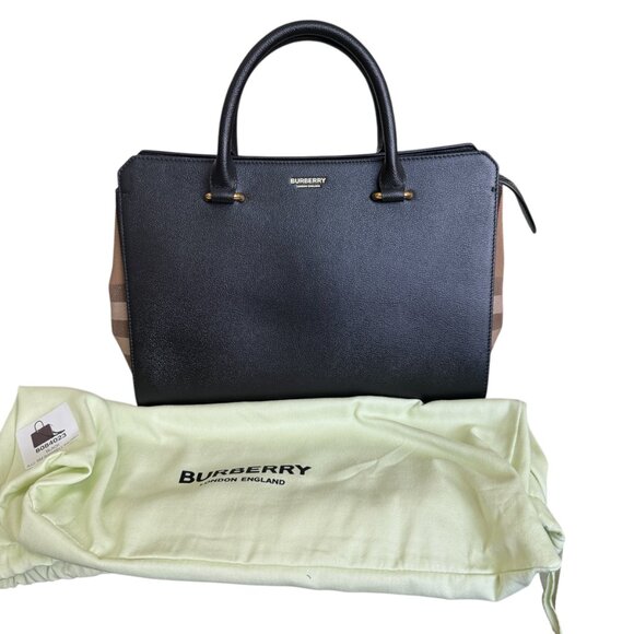 Burberry Banwell Black Leather Shoulder Bag Handbag - Picture 12 of 16